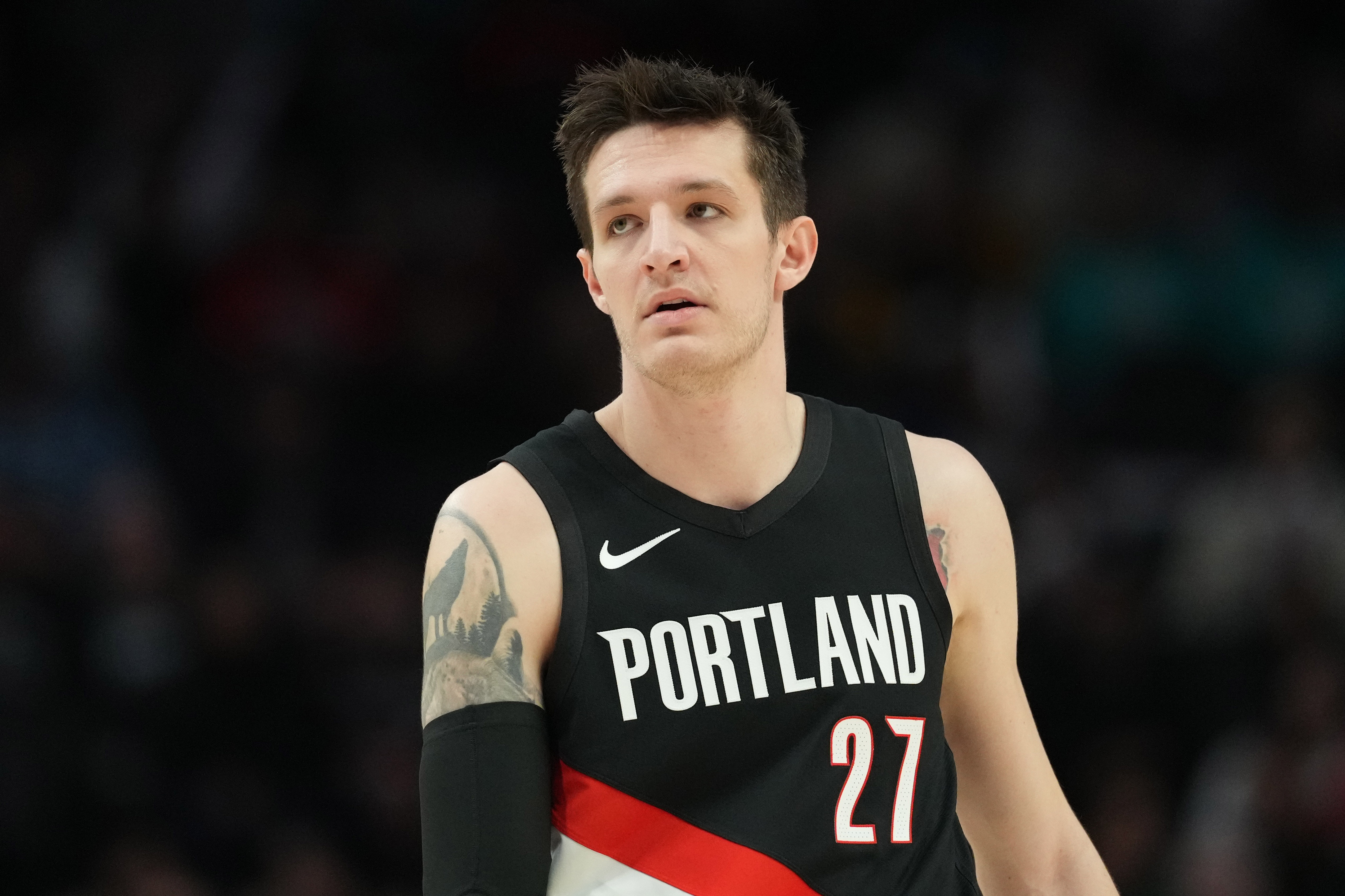 明天开拓者客战马刺 克雷伊奇&amp;夏普小概率出战 格兰特缺阵